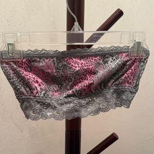 PINK Victoria's Secret Pink and Gray Leopard Bandeau
